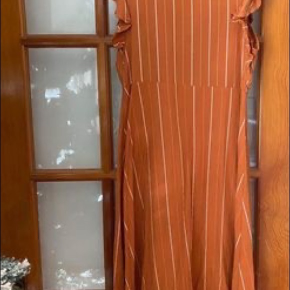 ASTR The Label Midi striped rust color dress - Picture 8 of 11